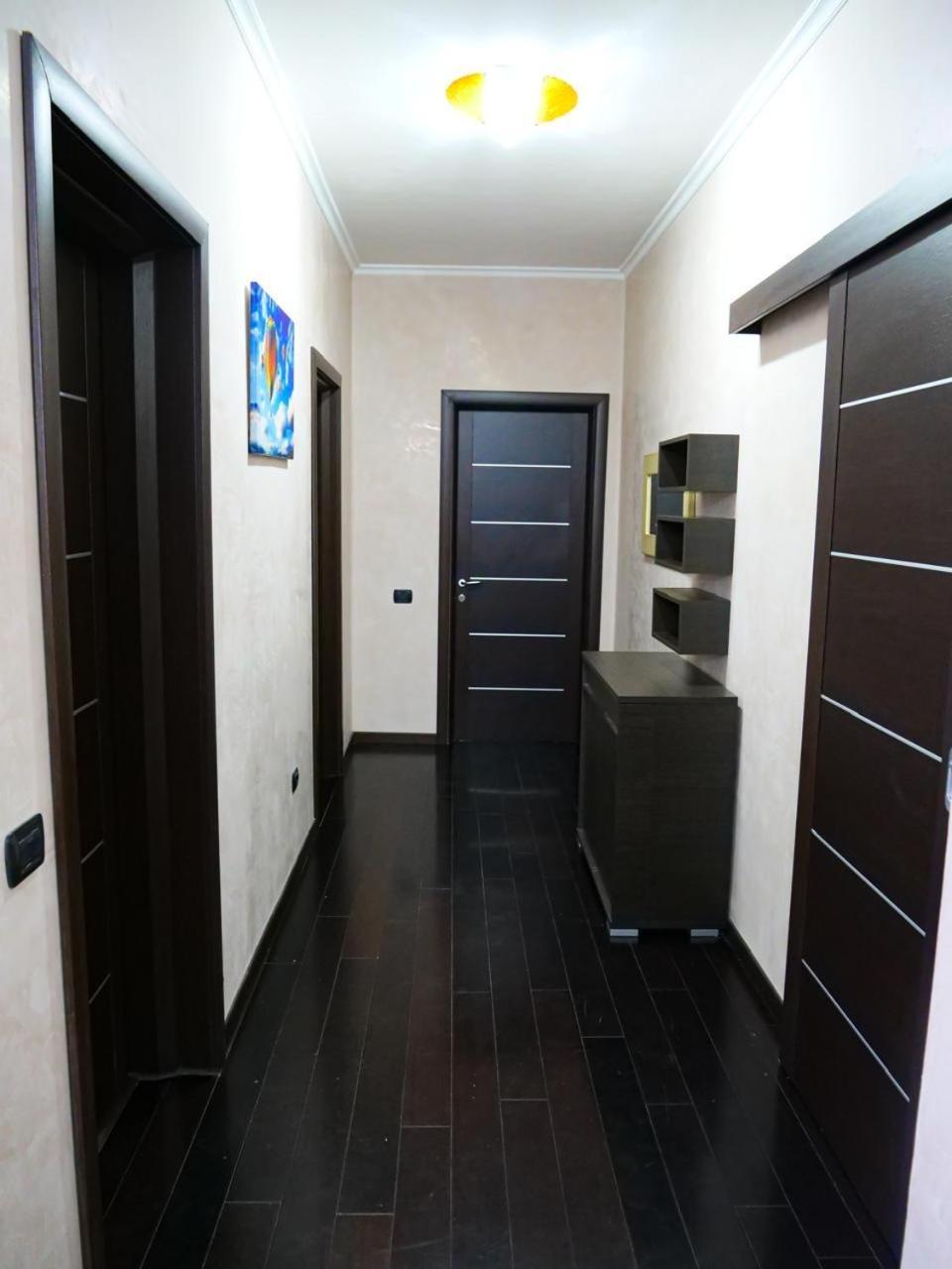 Lux Apartment วญอเรอ ภายนอก รูปภาพ