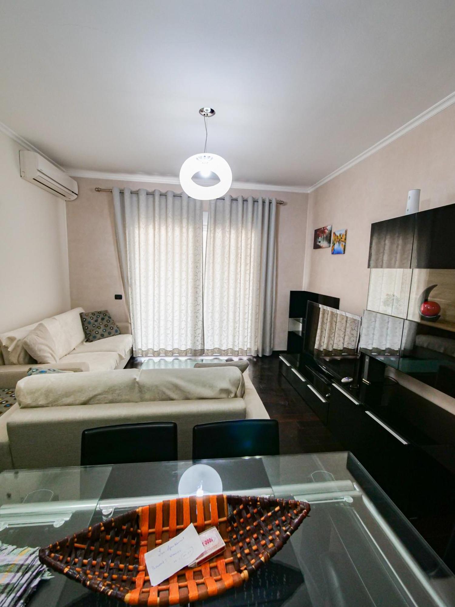 Lux Apartment วญอเรอ ภายนอก รูปภาพ
